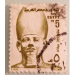 e32_585596100